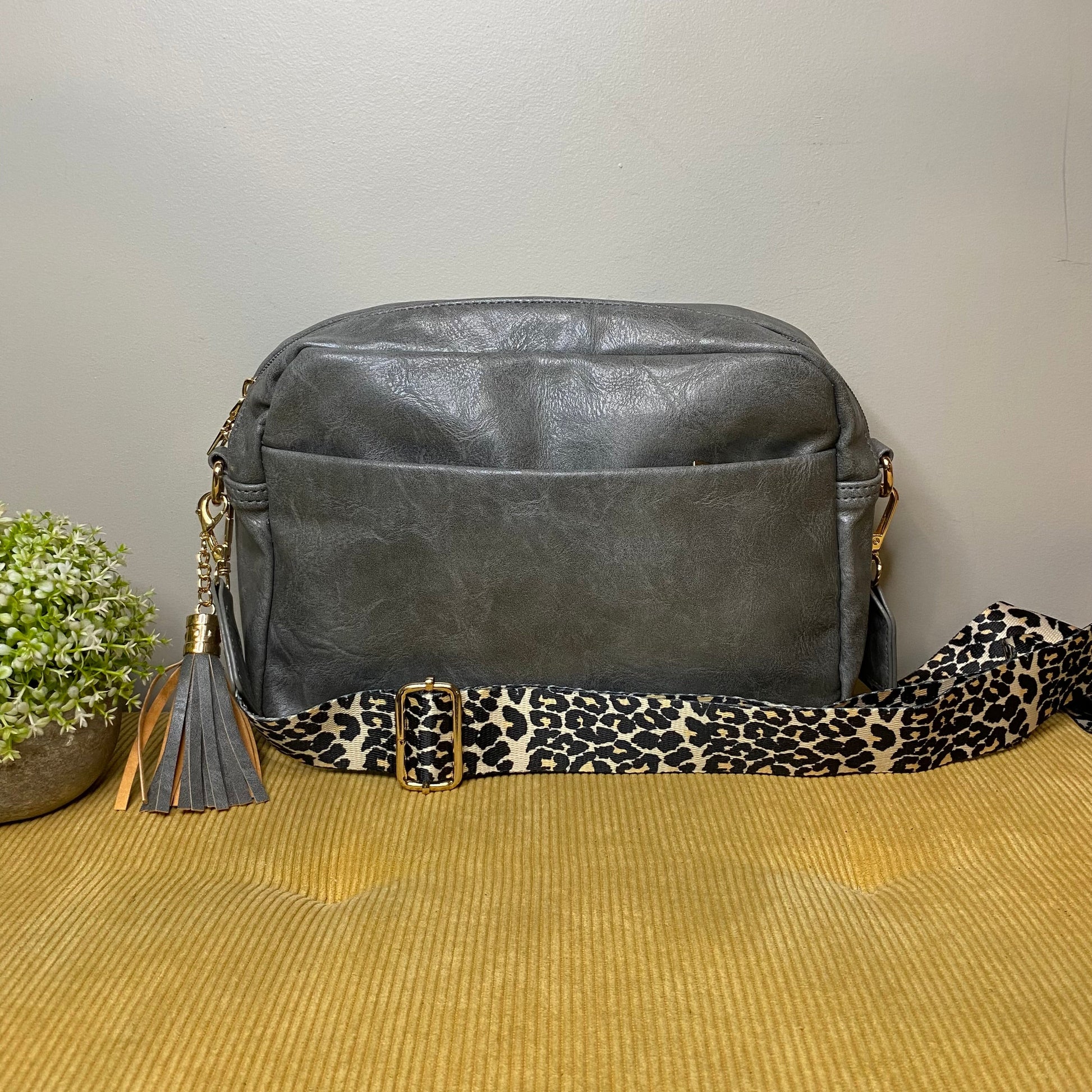 unique-id-9f0546c7-2df8-49ea-83be-b7eff2b9f427