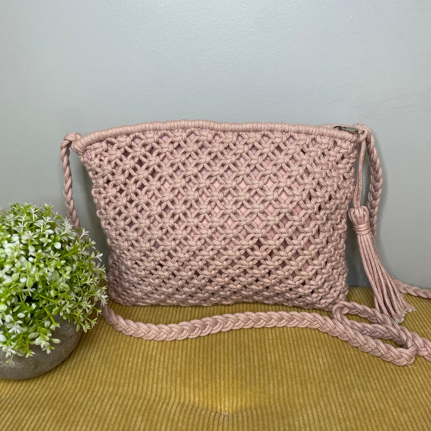 unique-id-fa586975-55ac-42e4-95d1-b30d02e5ff09