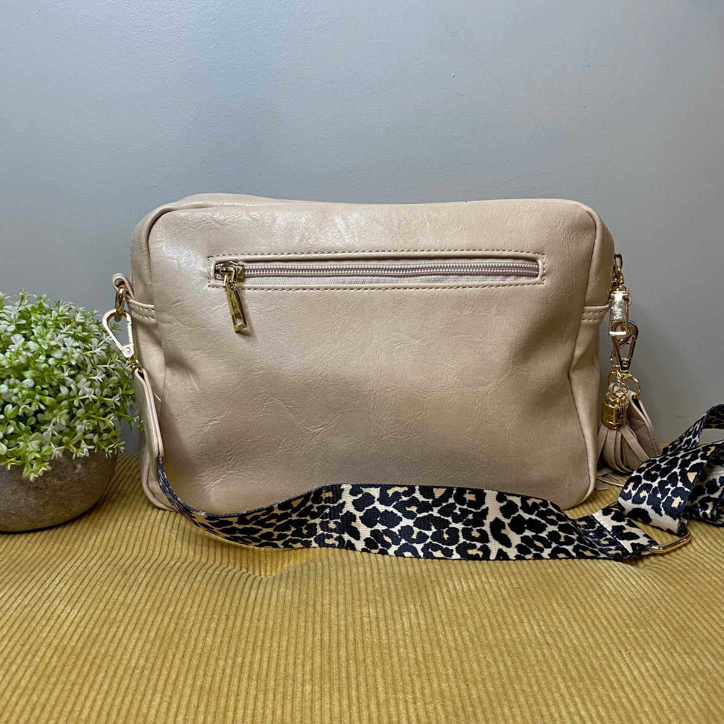 unique-id-dc69bec5-4823-4af5-b03a-0a4f765152f5