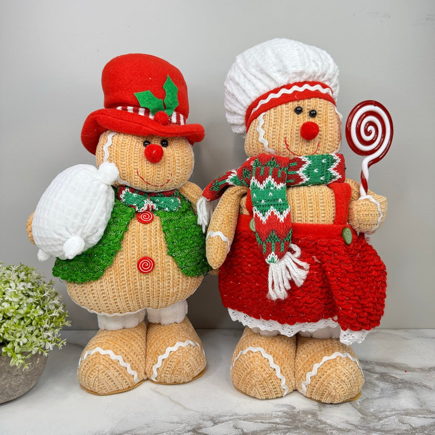 Telescopic Standing Christmas Decor - Gingerbread #2