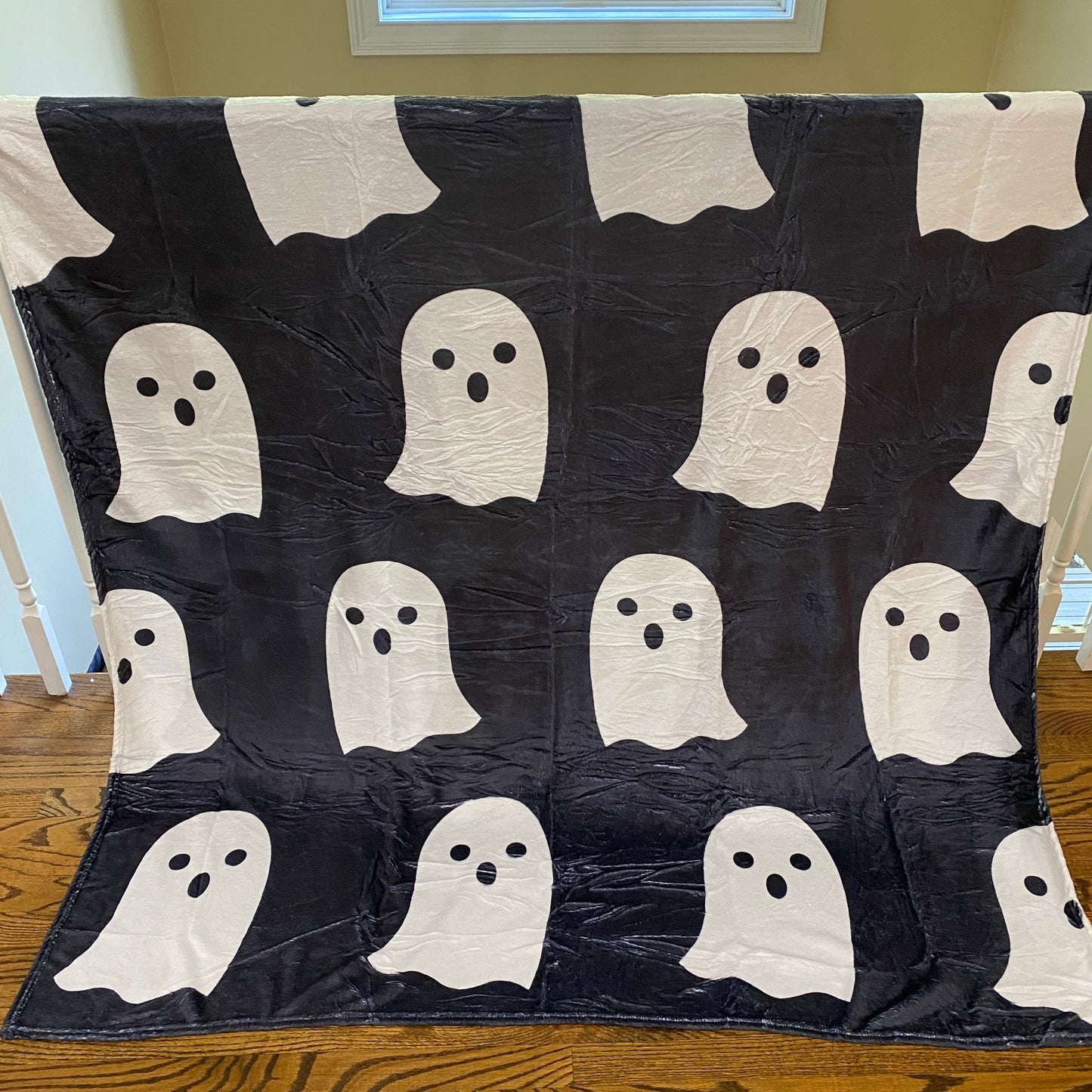 Blanket - Halloween - Double Sided Ghosts Black & White